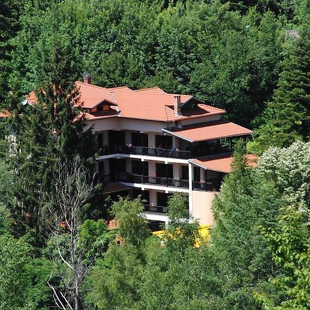 Family Hotel Ilinden Šipkovo Exteriér fotografie